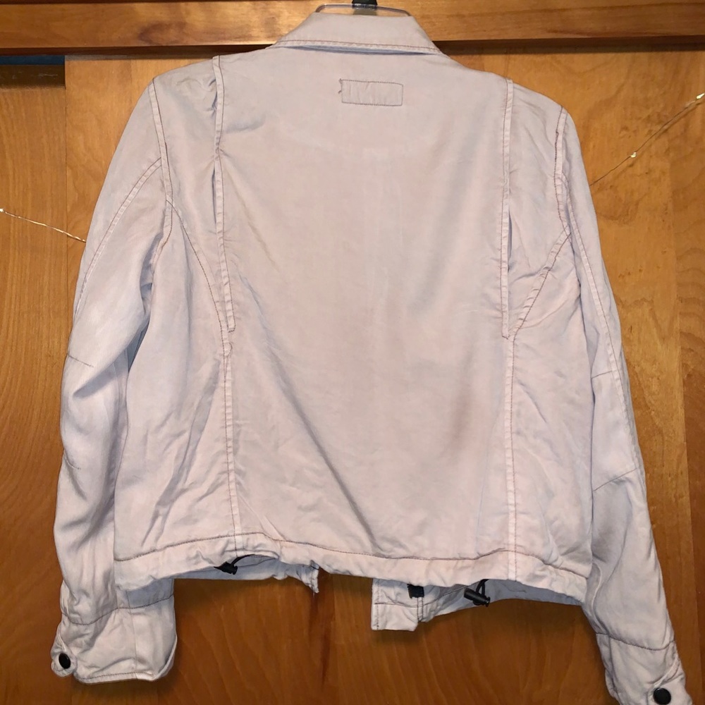 Pink Jacket - Picture 2 of 3